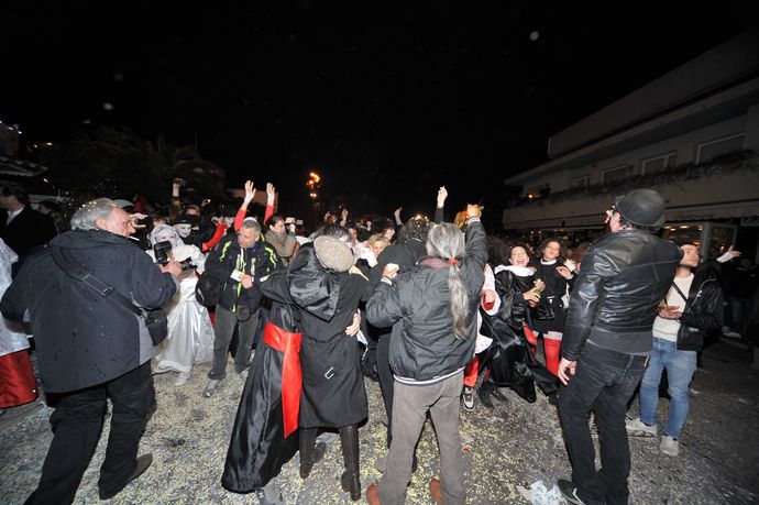 Ingrandisci la foto